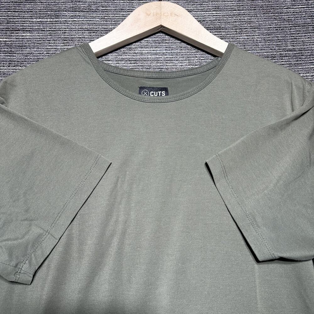 Cuts Clothing Shirt Men's XL Olive Green SS Curve Hem GYM Athletic Fitness